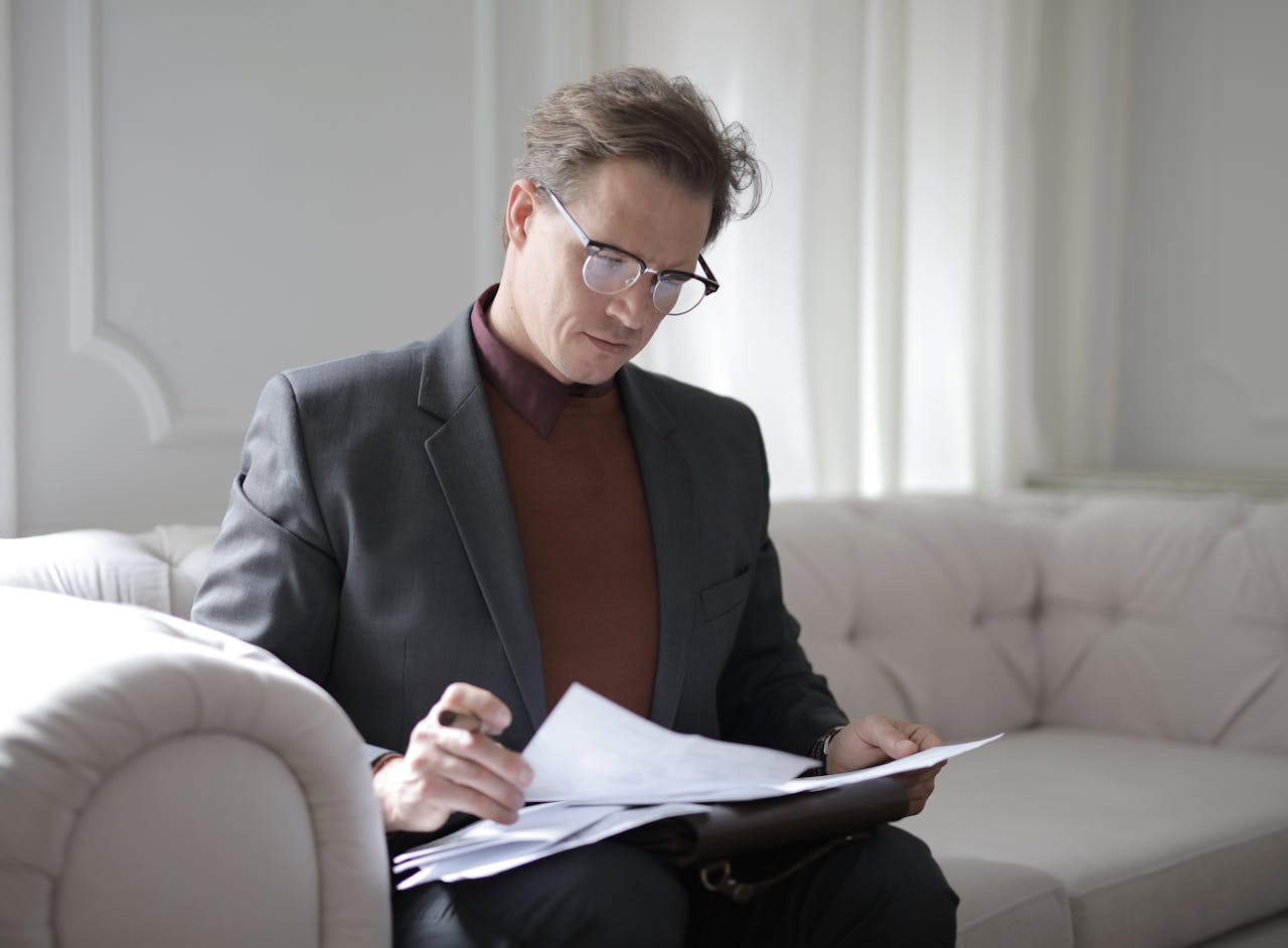 Year-End Tax Planning Strategies for Canadian Business Owners